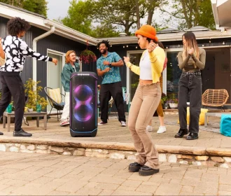 بهترین اسپیکرهای بلوتوثی مناسب مهمانی و فضای باز