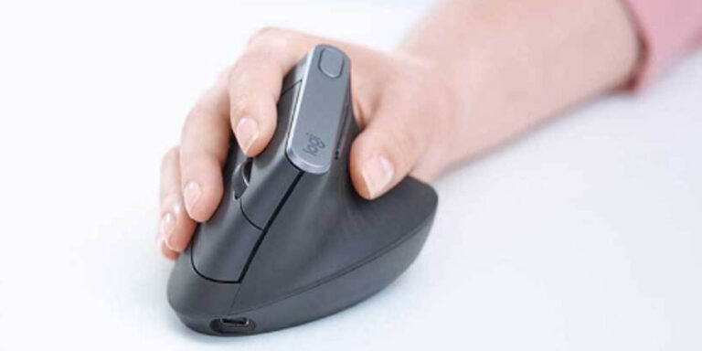 چگونه مشکل قطع و وصل شدن Lag ماوس‌های بی‌سیم Logitech در ویندوز را برطرف کنیم